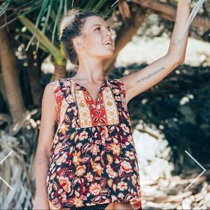 Lolita sleeveless blouse 70’s rust